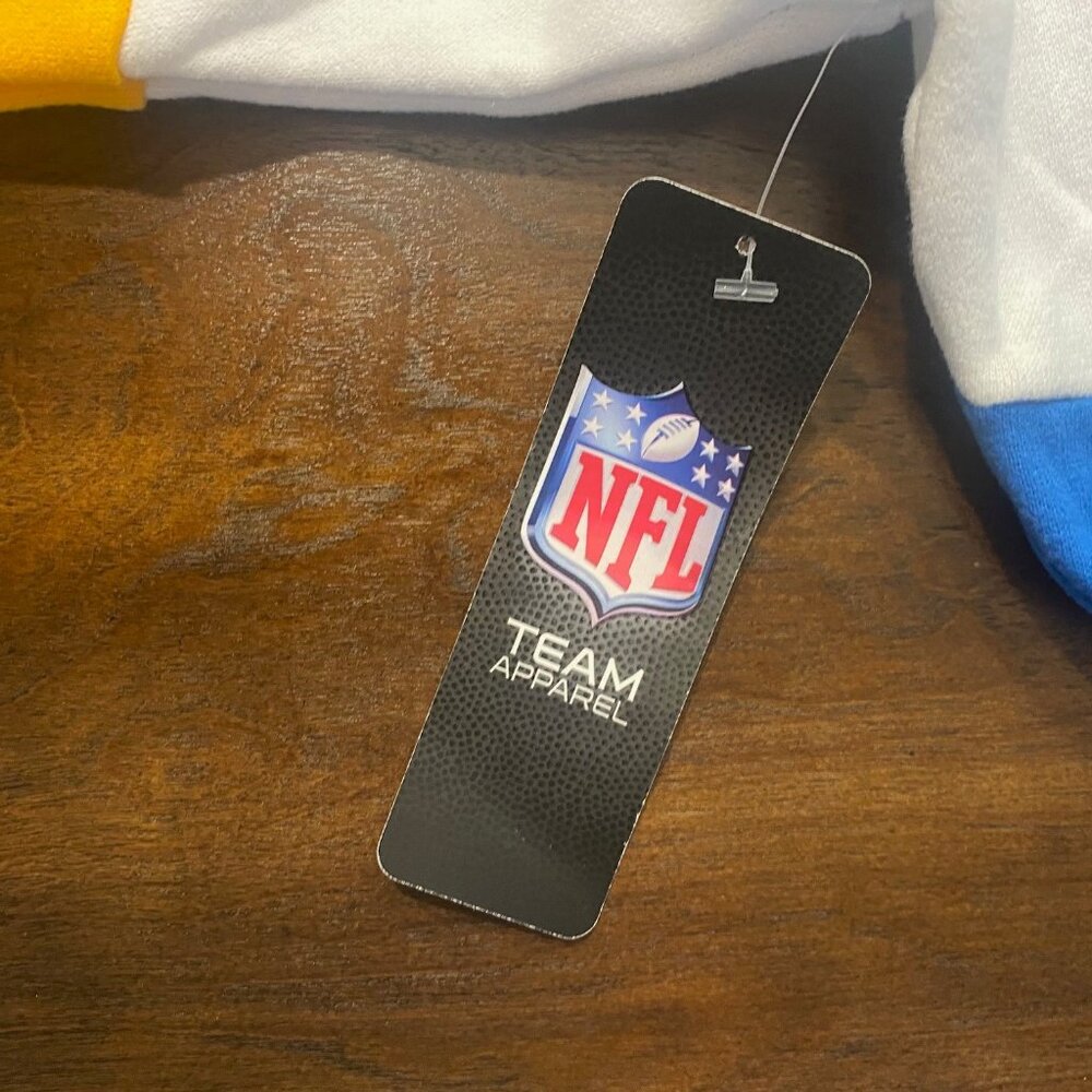Men's New Era Los Angeles Chargers Hooded Sweatshirt - Picture 4 of 5